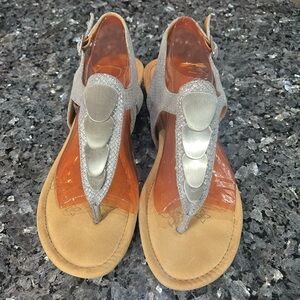 Comfortiva Summit Sandals with Pillowtop Insole Suede Straps Silver Size 10